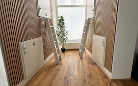 Robin Wood Apartment
